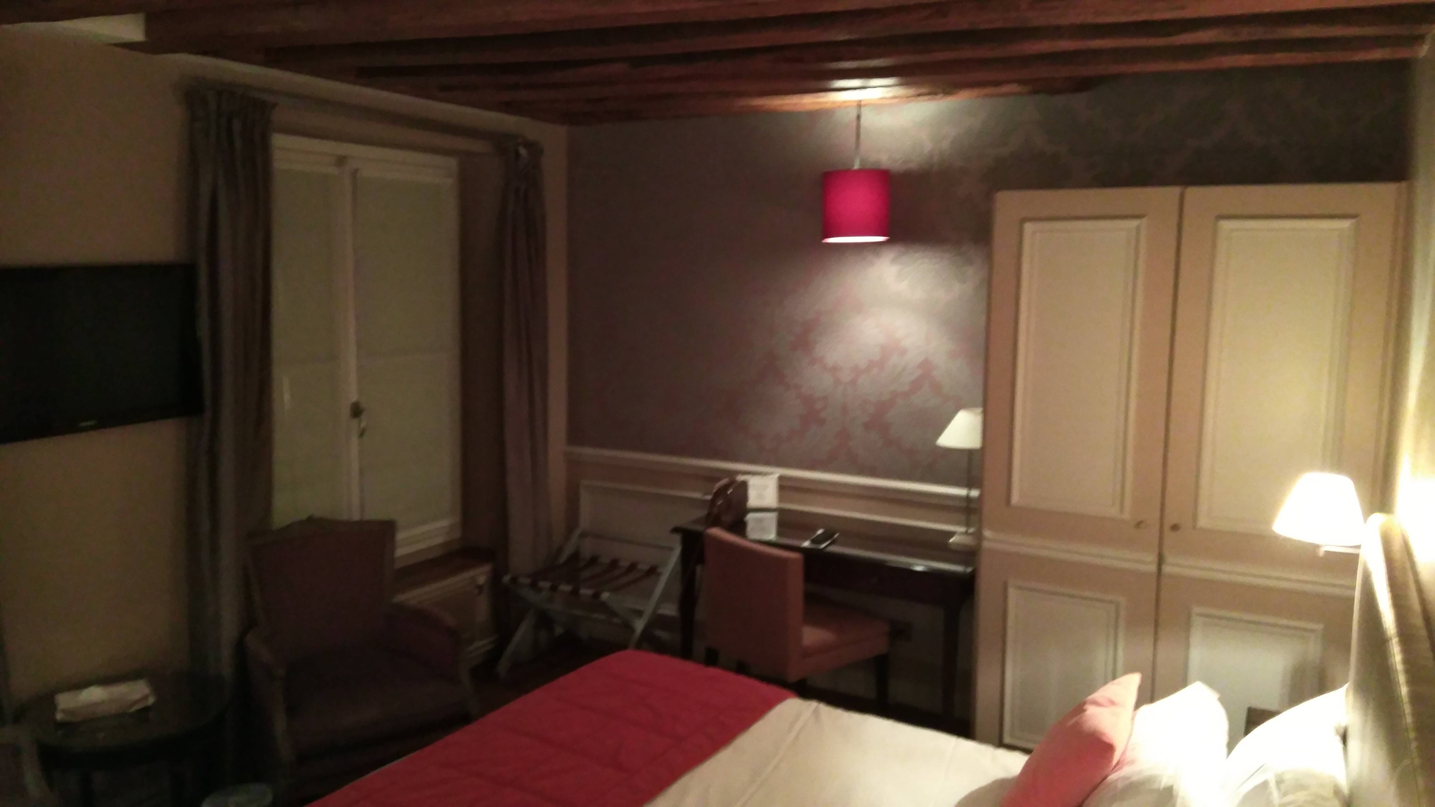 Photo n° 1 de l'avis de Studios.a fait le 26/10/2018 à 22:28