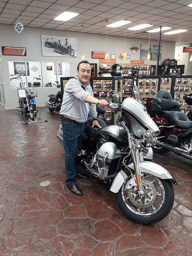 Harley-Davidson Dealer «Mad Boar Harley-Davidson», reviews and photos