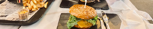 Plats et boissons du Restaurant de hamburgers L'atelier du burger aix à Aix-en-Provence - n°15