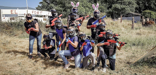 Famille PAINTBALL à Grand-Fort-Philippe