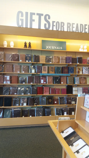 Book Store «Barnes & Noble», reviews and photos, 1738 Hill Rd N, Pickerington, OH 43147, USA