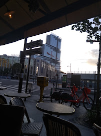 Atmosphère du Restaurant L' Industrie Café à Paris - n°8