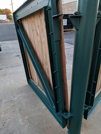 Pet Valu, 34282 Center Ridge Rd, North Ridgeville, OH 44039, USA, 