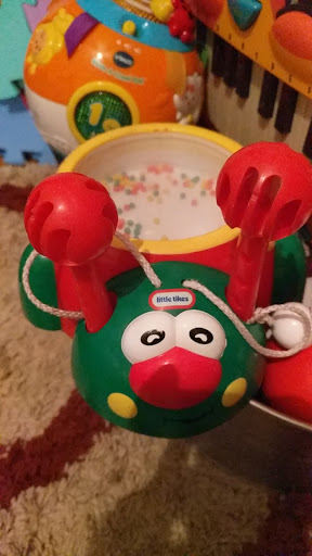 Thrift Store «Village Discount Outlet Store 12», reviews and photos, 4635 N Elston Ave, Chicago, IL 60630, USA