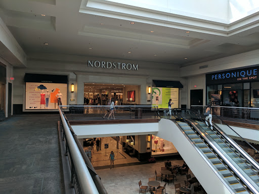 Department Store «Nordstrom», reviews and photos, 2901 S Capital of Texas Hwy, Austin, TX 78746, USA