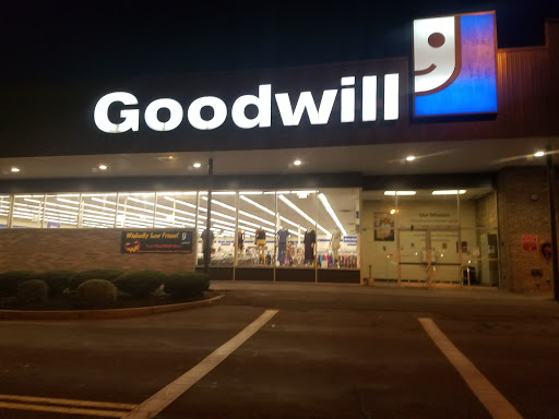 Thrift Store «Goodwill», reviews and photos, 4722 Onondaga Blvd, Syracuse, NY 13219, USA