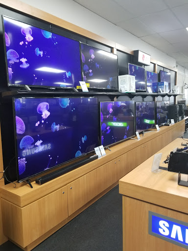 Furniture Rental Service «Rent-A-Center», reviews and photos, 104 Thomaston Ave, Waterbury, CT 06702, USA