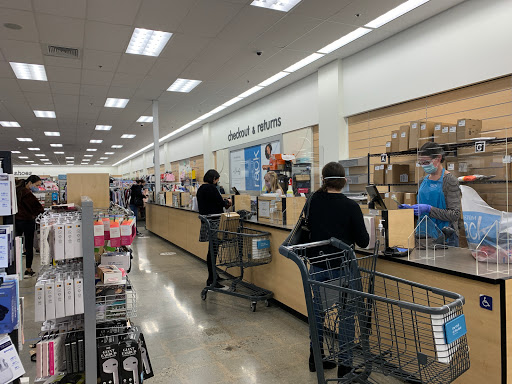 Department Store «Nordstrom Rack Edinger Plaza», reviews and photos, 7532 Edinger Ave, Huntington Beach, CA 92647, USA