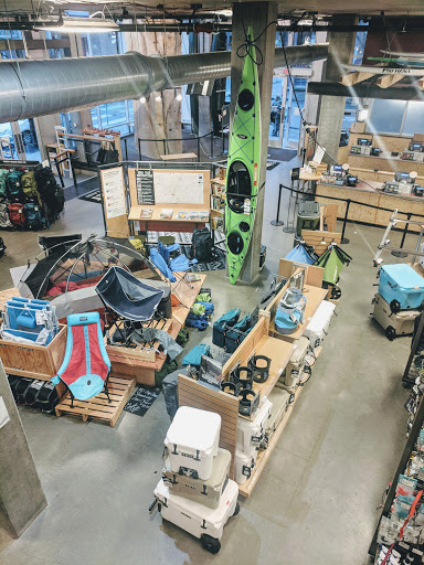 Camping Store «REI», reviews and photos, 1405 NW Johnson St, Portland, OR 97209, USA