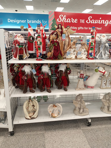 Clothing Store «Ross Dress for Less», reviews and photos, 4311 Norfolk Pkwy, West Melbourne, FL 32904, USA