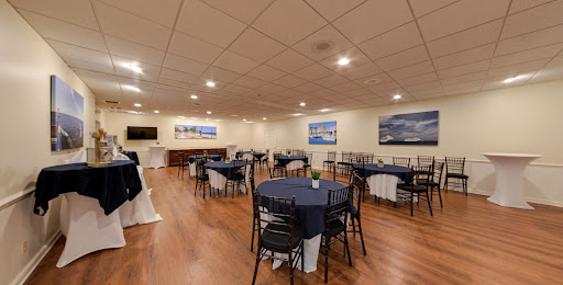 Funeral Home «Fred Hunter Funeral Home», reviews and photos, 718 S Federal Hwy, Fort Lauderdale, FL 33316, USA