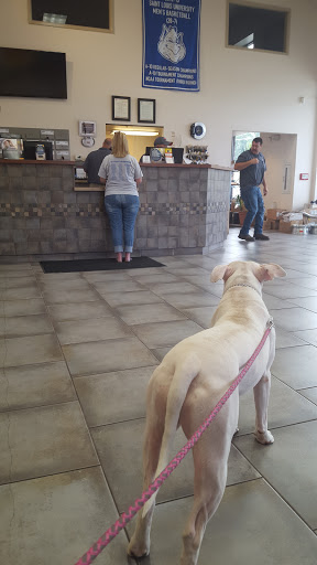 Tire Shop «Riechers Tire and Auto», reviews and photos, 510 Madison Ave, Washington, MO 63090, USA