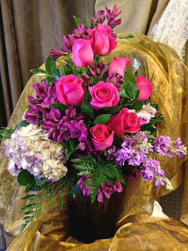 Florist «Flowers by Nancy, too!», reviews and photos, 1208 Ranch Rd 620 S, Lakeway, TX 78734, USA