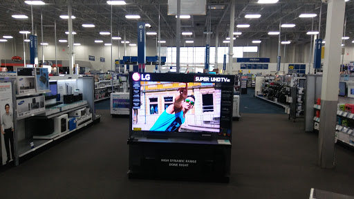 Electronics Store «Best Buy», reviews and photos, 5153 Elmore Avenue, Davenport, IA 52807, USA