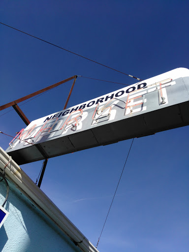 Grocery Store «Neighborhood Market», reviews and photos, 711 Chemawa Rd N, Keizer, OR 97303, USA