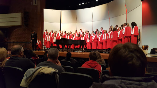 Performing Arts Theater «South Milwaukee Performing Arts Center», reviews and photos, 901 15th Ave, South Milwaukee, WI 53172, USA