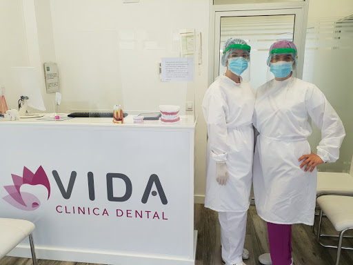 Clinica Dental Vida - C. República Saharaui, 11406 Jerez de la Frontera, Cádiz
