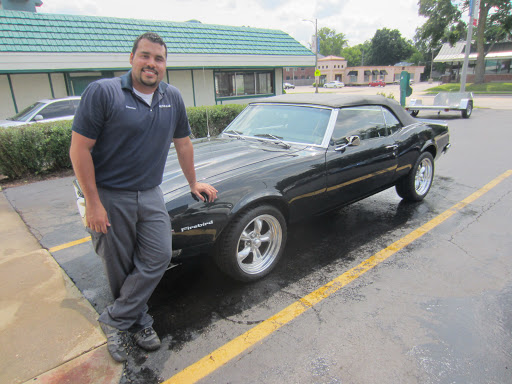 Auto Repair Shop «Auto Lab», reviews and photos, 400 S Milwaukee Ave, Libertyville, IL 60048, USA