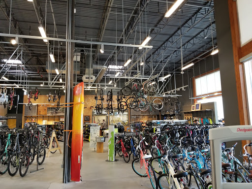 Camping Store «REI», reviews and photos, 350 Independence Blvd, Virginia Beach, VA 23462, USA