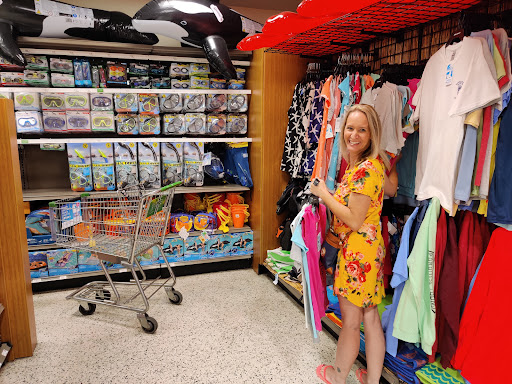 Supermarket «Publix Super Market at Holmes Beach», reviews and photos, 3900 E Bay Dr, Holmes Beach, FL 34217, USA