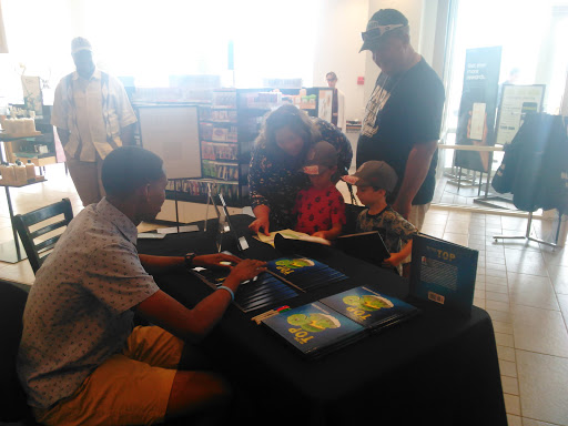 Book Store «SMU Barnes & Noble», reviews and photos, 3060 Mockingbird Ln, Dallas, TX 75205, USA