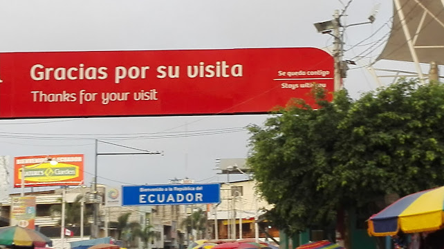 Opiniones de PetroEcuador en Santa Rosa - Gasolinera