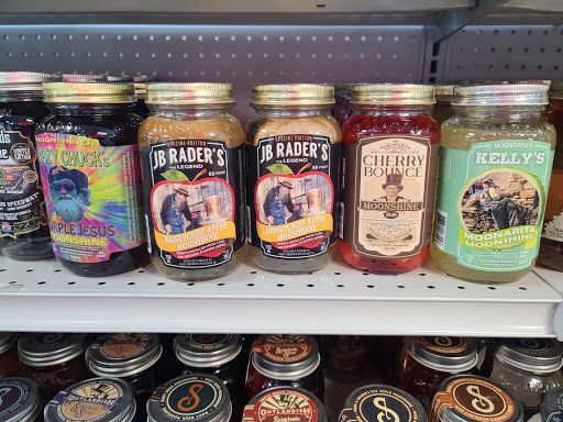 Liquor Store «Parkway Liquor Store», reviews and photos, 288 Parkway, Gatlinburg, TN 37738, USA