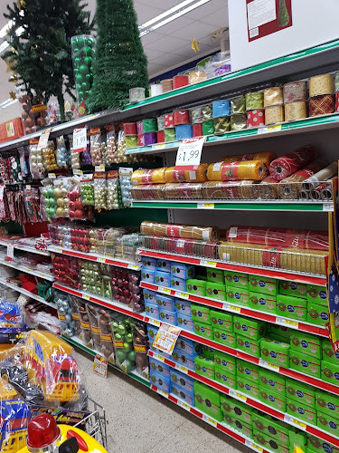 Opiniones de TÍA 25 y la LL en Guayaquil - Supermercado