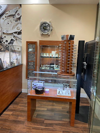 Watch Repair Service «Fast-Fix Jewelry & Watch Repairs», reviews and photos, 8405 S Park Meadows Center Dr #1019, Lone Tree, CO 80124, USA