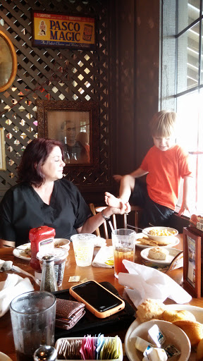 American Restaurant «Cracker Barrel Old Country Store», reviews and photos, 24400 Eastex Fwy, Kingwood, TX 77339, USA