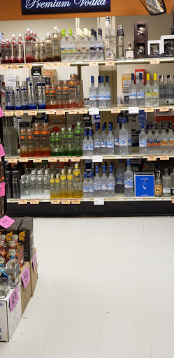 State Liquor Store «NH Liquor & Wine Outlet», reviews and photos, 234 White Mountain Hwy, Conway, NH 03818, USA