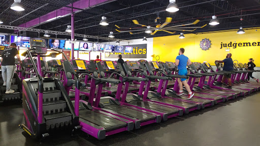 Gym «Planet Fitness - Hickory Hills, IL», reviews and photos, 9652 S Roberts Rd, Hickory Hills, IL 60457, USA