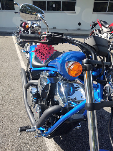 Motorcycle Dealer «RC Hill Honda Powersports», reviews and photos, 560 S Woodland Blvd, DeLand, FL 32720, USA