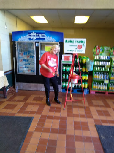 Grocery Store «Daniels Foods Sentry», reviews and photos, 681 Kenosha St, Walworth, WI 53184, USA