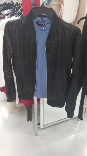 Department Store «Bealls Outlet», reviews and photos, 2738 W Hillsborough Ave, Tampa, FL 33614, USA