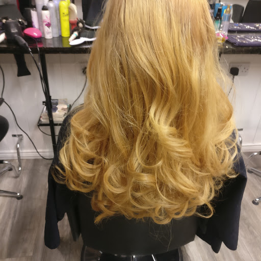 Lions Mane Hair Studio in Ballyshannon, Co. Donegal