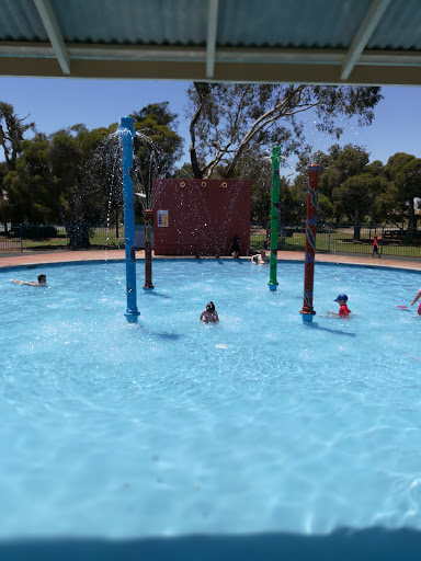 Leisure places in family of Perth