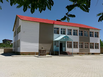 Tatvan Karşıyaka Ortaokulu