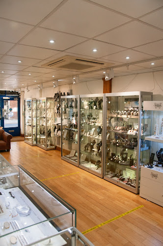 Reviews of John Medhurst Ltd in Bedford - Jewelry
