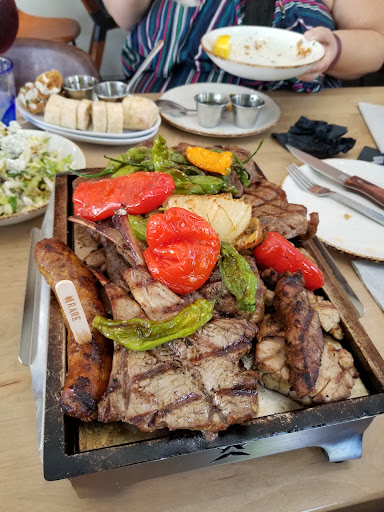 Shopping Mall «Shops On Lake Avenue», reviews and photos, 345 S Lake Ave, Pasadena, CA 91101, USA