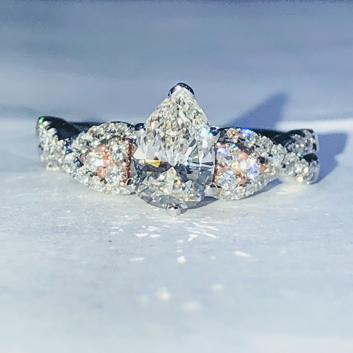 Jeweler «Brick City Gold Inc», reviews and photos, 104 Market St, Newark, NJ 07102, USA