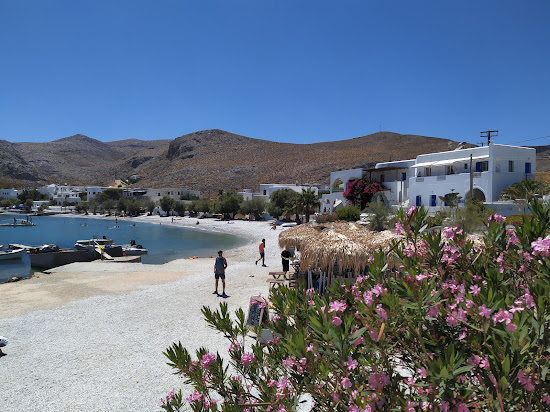 Paralia Karavostasis