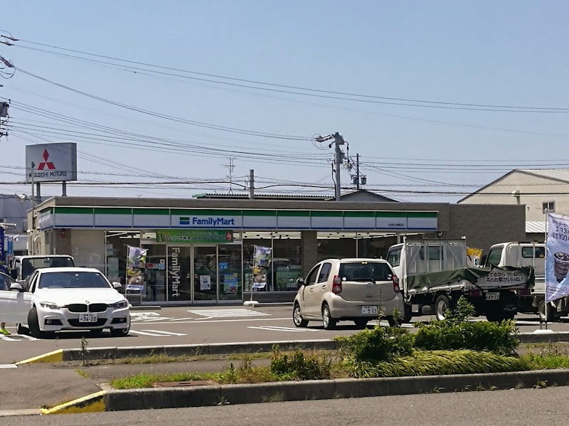 ファミリーマート 大垣小泉町店