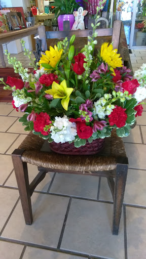 Florist «Metro Florist & Gifts», reviews and photos, 216 W 6th St, Ferris, TX 75125, USA