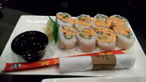 Bar & Grill «Envision Cinemas Bar & Grille», reviews and photos, 4780 Cornell Rd, Blue Ash, OH 45241, USA