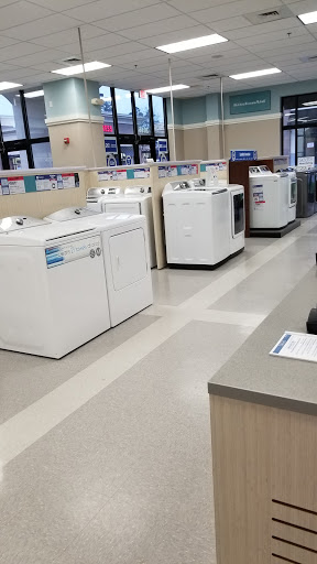 Appliance Store «Sears Home Appliance Showroom», reviews and photos, 2016 Creekside Landing Dr, Apex, NC 27502, USA