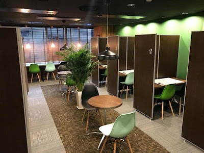 ミライズ英会話 新宿西口校