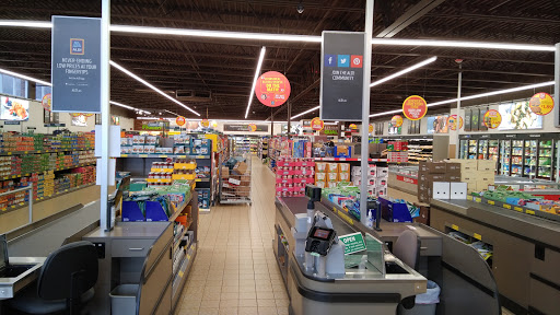 Supermarket «ALDI», reviews and photos, 238 Boston Post Rd, Milford, CT 06460, USA