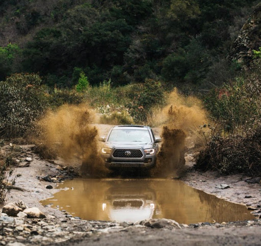 Toyota Dealer «Island Toyota», reviews and photos, 1591 Hylan Blvd, Staten Island, NY 10305, USA