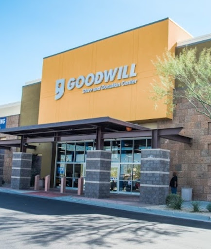 Thrift Store «Pebble Creek Goodwill Retail Store & Donation Center», reviews and photos, 15433 W McDowell Rd, Goodyear, AZ 85395, USA